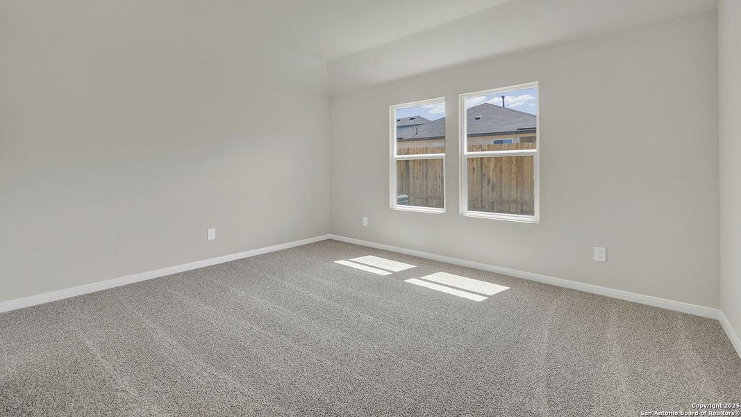 Spacious, unfurnished interior of a new home in Whisper South, San Marcos (Image 21). Spacious, unfurnished interior of a new home in Whisper South, San Marcos (Image 21).