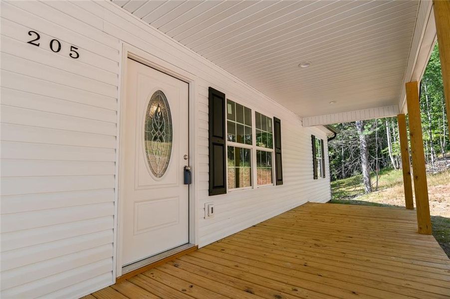 Exterior details and patio area of a home in , Dahlonega (Image 22).
