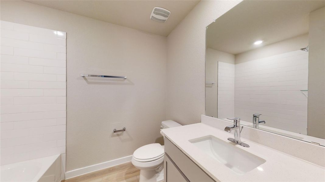 Furnished interior view inside a new home in Yowell Ranch, Killeen (Image 6).