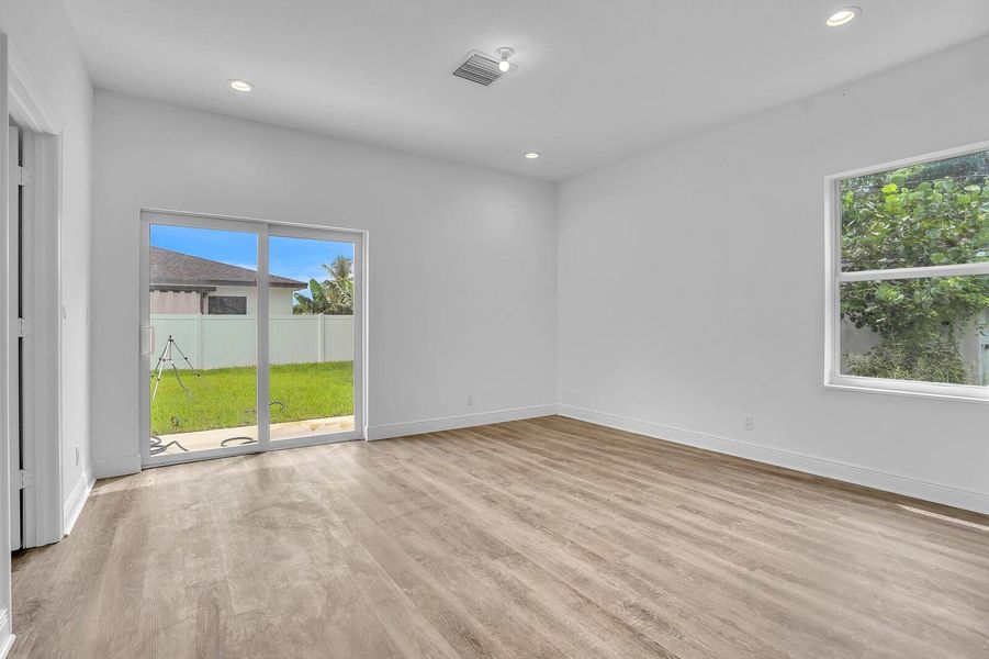 Spacious, unfurnished interior of a new home in , Lantana (Image 9). Spacious, unfurnished interior of a new home in , Lantana (Image 9).