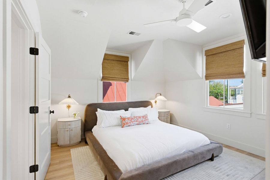 Furnished interior view inside a new home in , Charleston (Image 41).