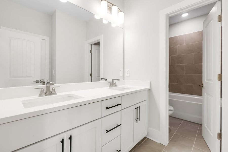Furnished interior view inside a new home in Echo Park, Suwanee (Image 15).