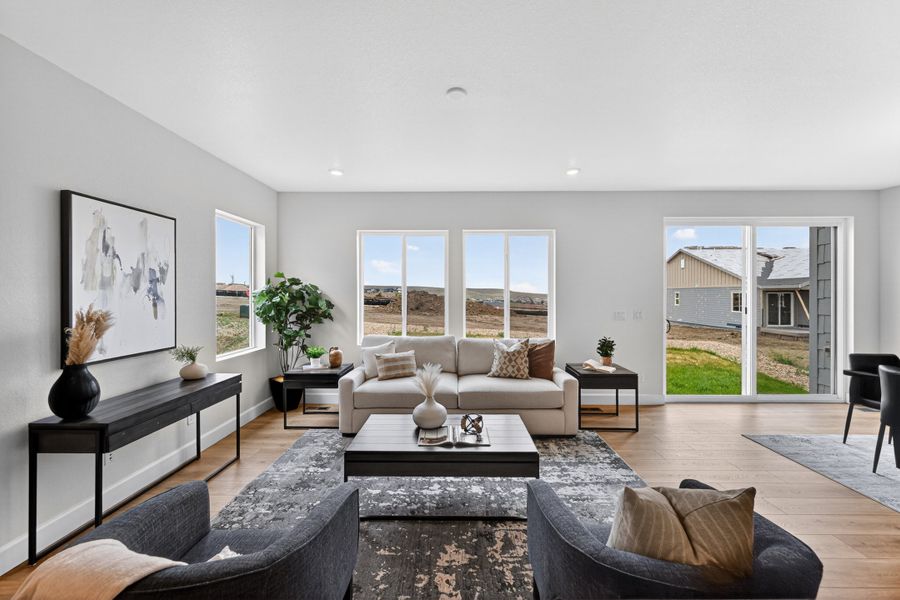 Furnished interior view inside a new home in Trailstone, Arvada (Image 6). Furnished interior view inside a new home in Trailstone, Arvada (Image 6).