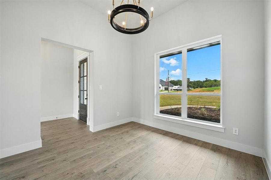 Spacious, unfurnished interior of a new home in , Weatherford (Image 24).
