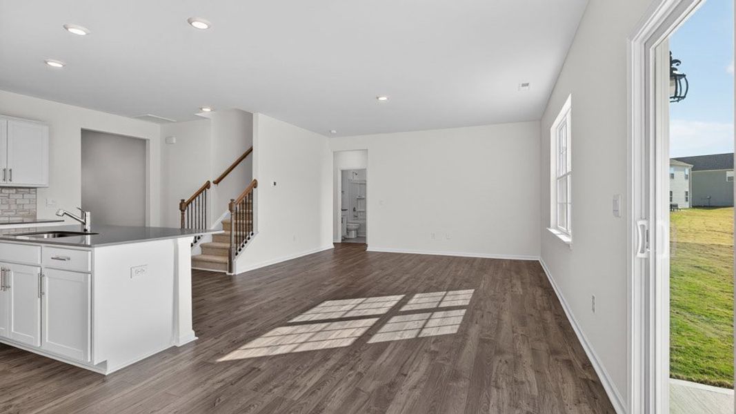 Spacious, unfurnished interior of a new home in North Gate, Vass (Image 10).