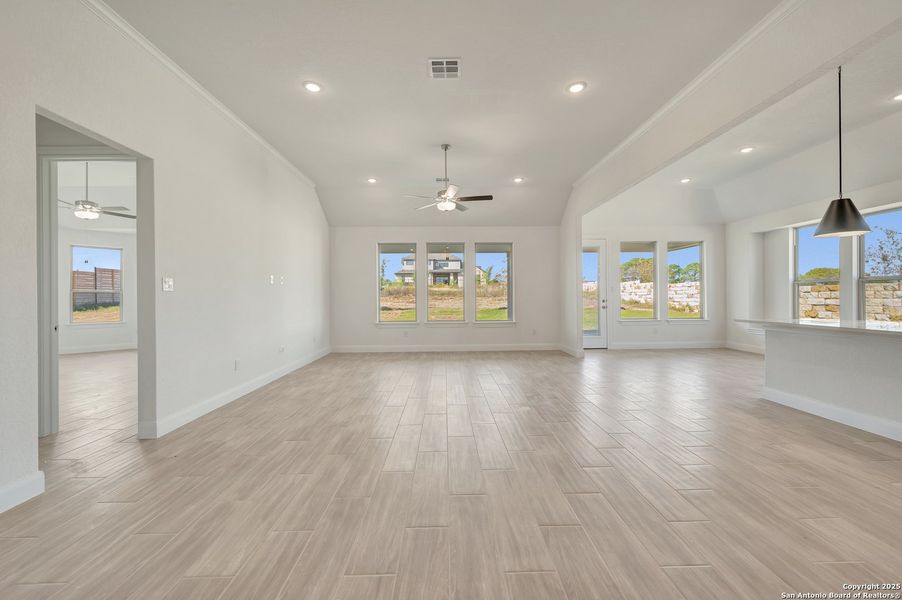 Spacious, unfurnished interior of a new home in Everly Estates, San Antonio (Image 15). Spacious, unfurnished interior of a new home in Everly Estates, San Antonio (Image 15).