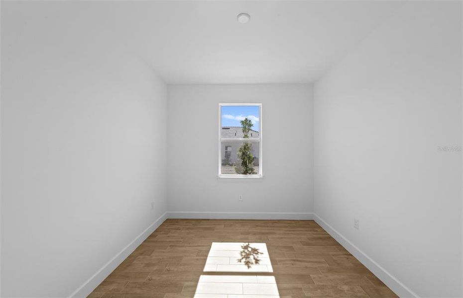 Spacious, unfurnished interior of a new home in Legacy Groves, Nokomis (Image 23).
