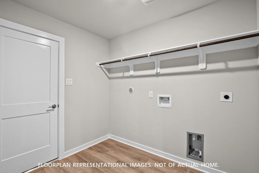 Image 21 of a home in Miller's Pond.