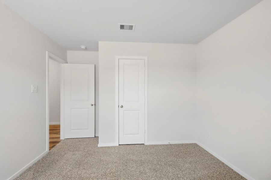 Spacious, unfurnished interior of a new home in Chapel Lakes, Montgomery (Image 17). Spacious, unfurnished interior of a new home in Chapel Lakes, Montgomery (Image 17).