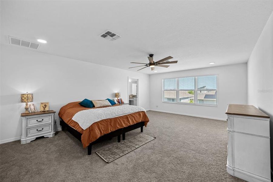Furnished interior view inside a new home in Epperson, Wesley Chapel (Image 36). Furnished interior view inside a new home in Epperson, Wesley Chapel (Image 36).