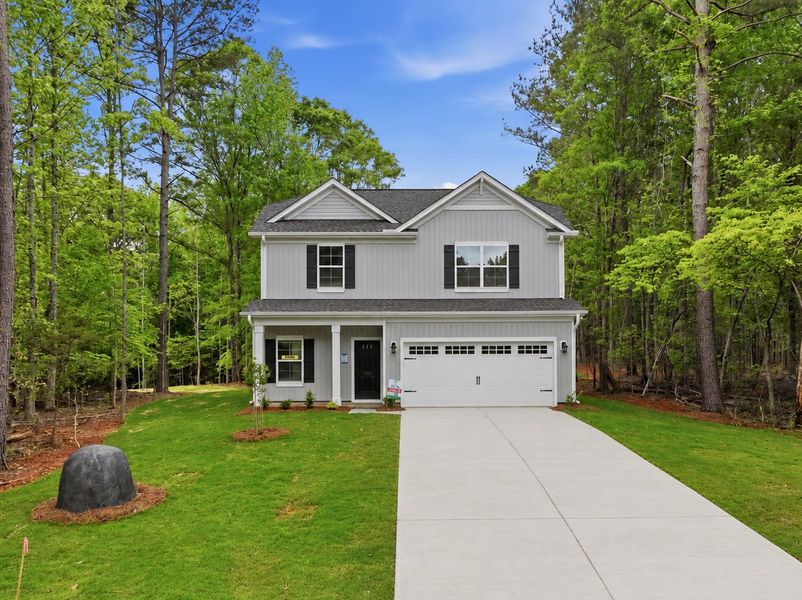 Front exterior of a new home in Broadway Lake, Anderson, SC, highlighting curb appeal (Image 2). Front exterior of a new home in Broadway Lake, Anderson, SC, highlighting curb appeal (Image 2).