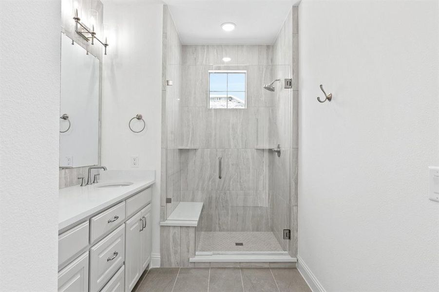 022-2880Enfield-TheColony-TX-75056-PrimaryBathroom.jpg-SMALL