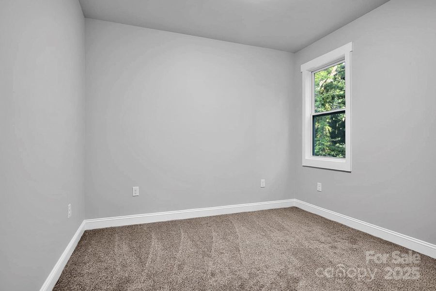 Spacious, unfurnished interior of a new home in , Salisbury (Image 35).