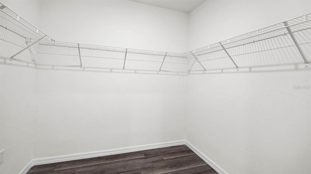 Spacious, unfurnished interior of a new home in , Winter Haven (Image 12).