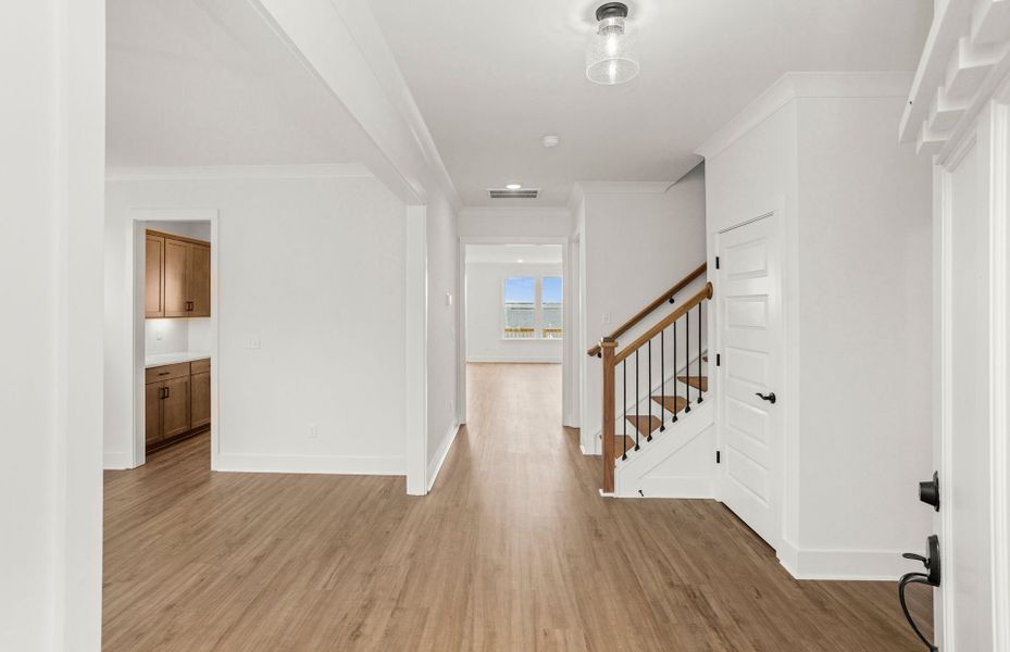 Spacious, unfurnished interior of a new home in Durham Farms, Hendersonville (Image 24).