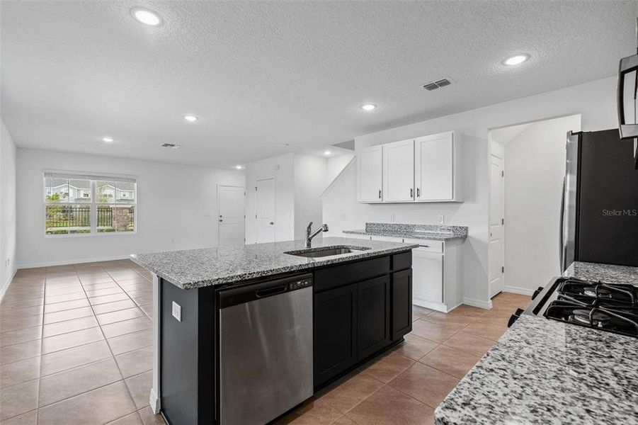Furnished interior view inside a new home in , Winter Garden (Image 12).