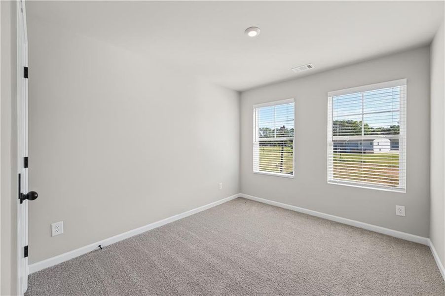 Spacious, unfurnished interior of a new home in Village Green, Adairsville (Image 11).