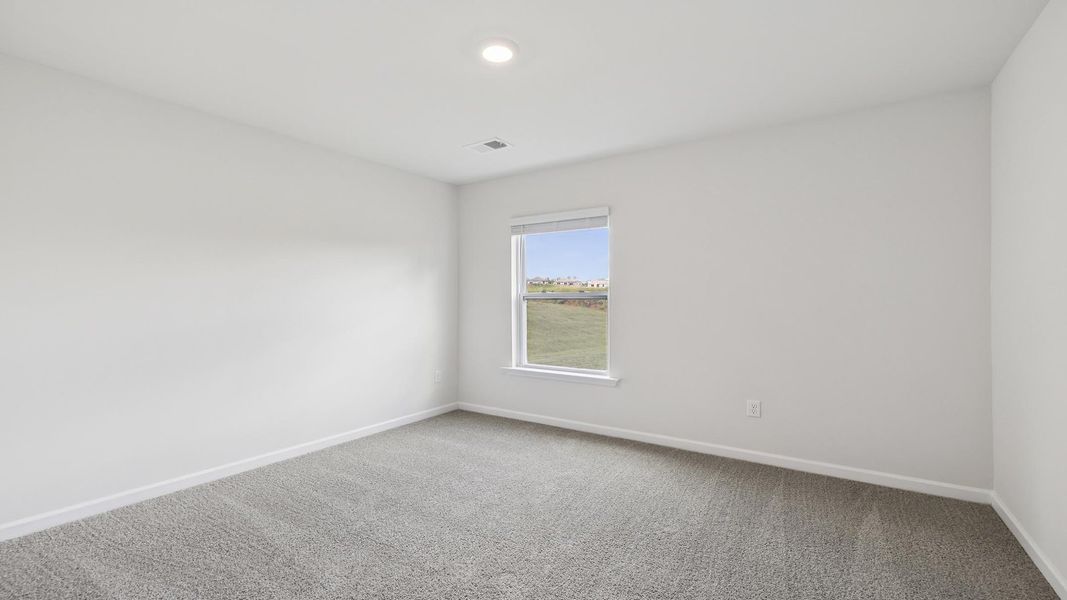 Spacious, unfurnished interior of a new home in Lakestone, Woodruff (Image 23).
