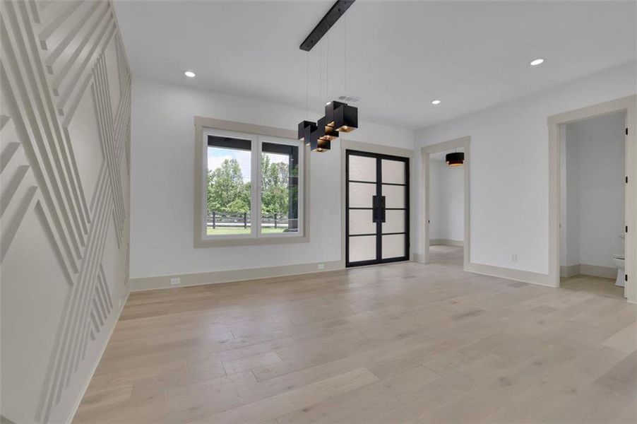 Spacious, unfurnished interior of a new home in , Auburn (Image 34). Spacious, unfurnished interior of a new home in , Auburn (Image 34).