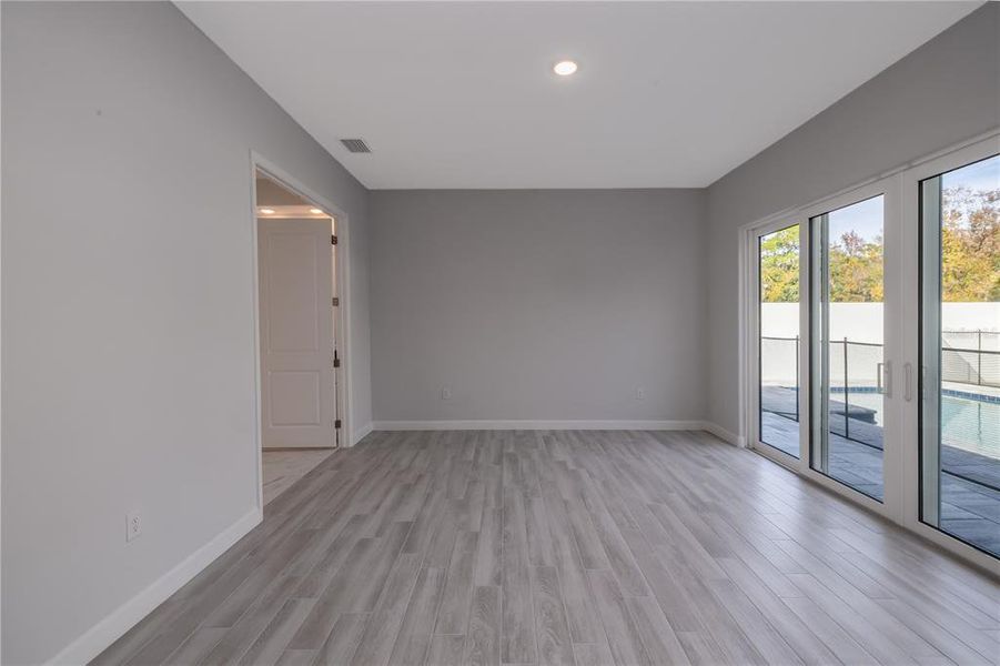 Spacious, unfurnished interior of a new home in Toscana, Palm Coast (Image 29).