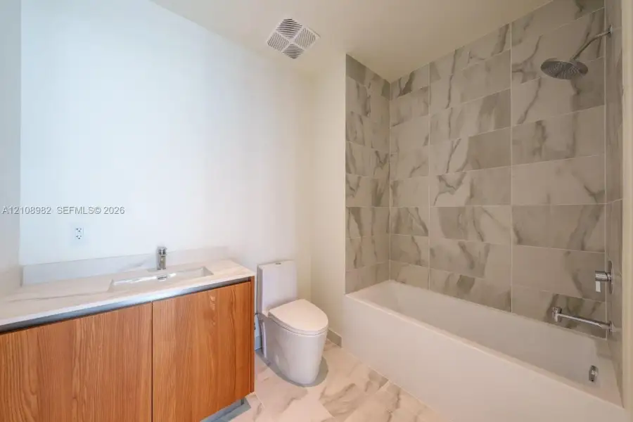 Image 32 of a home in .
