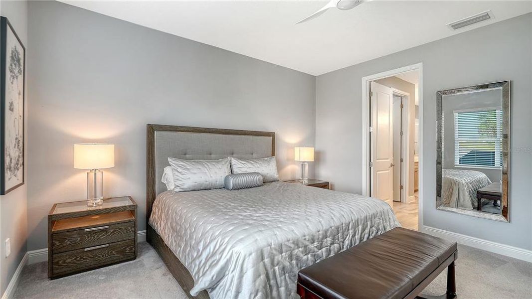 Furnished interior view inside a new home in , Sarasota (Image 7).