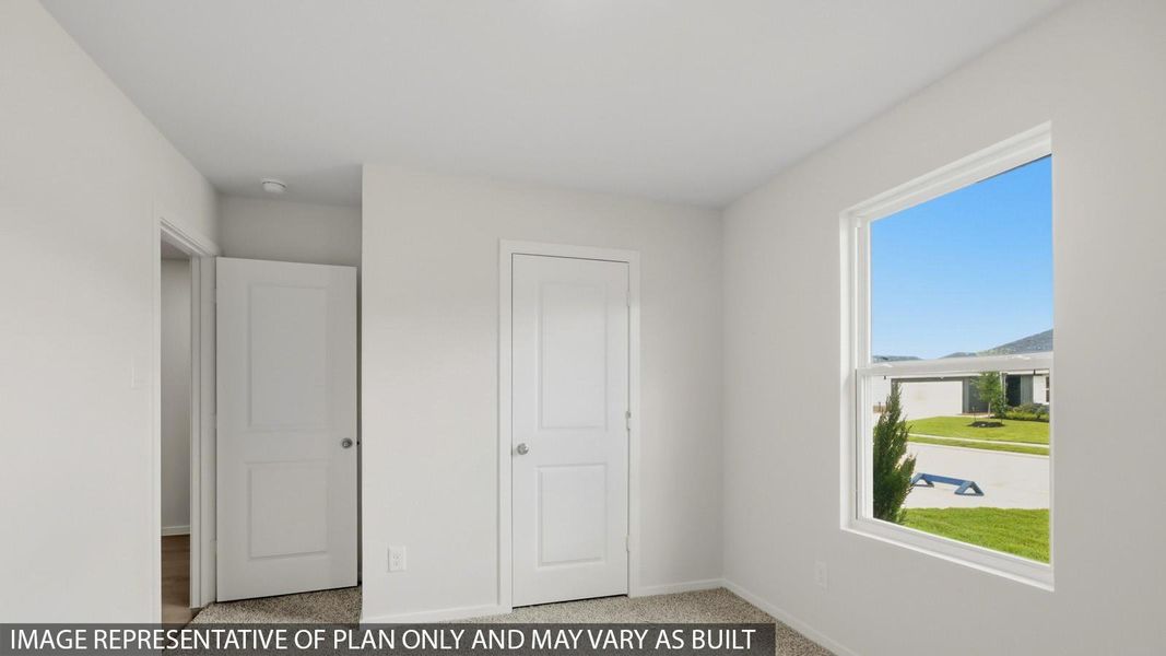 Spacious, unfurnished interior of a new home in Mill Creek, Magnolia (Image 14).