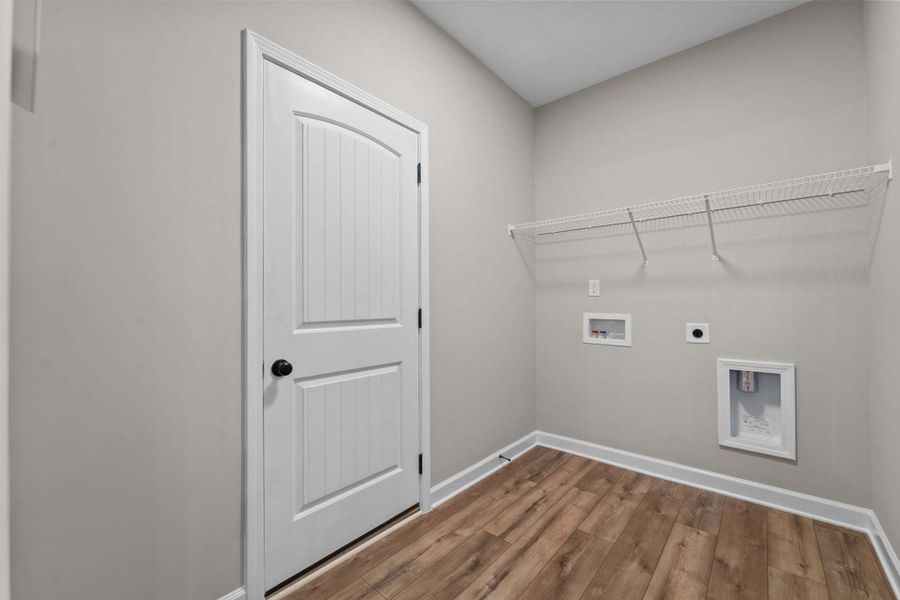 Image 114 representing the Weymouth by Caviness & Cates Communities in Bartlett Manor, Youngsville, NC.