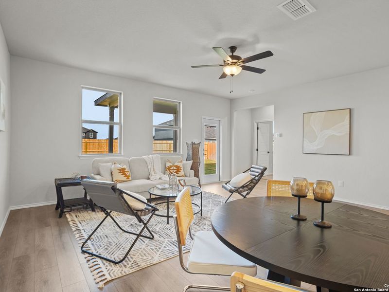 Furnished interior view inside a new home in Hannah Heights, Seguin (Image 13).