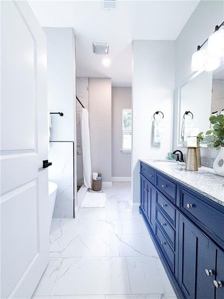 Furnished interior view inside a new home in , Monticello (Image 27).