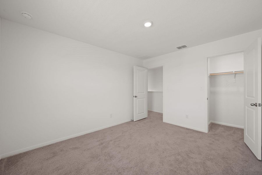 Spacious, unfurnished interior of a new home in Cottonwood Farms, Hutto (Image 23). Spacious, unfurnished interior of a new home in Cottonwood Farms, Hutto (Image 23).