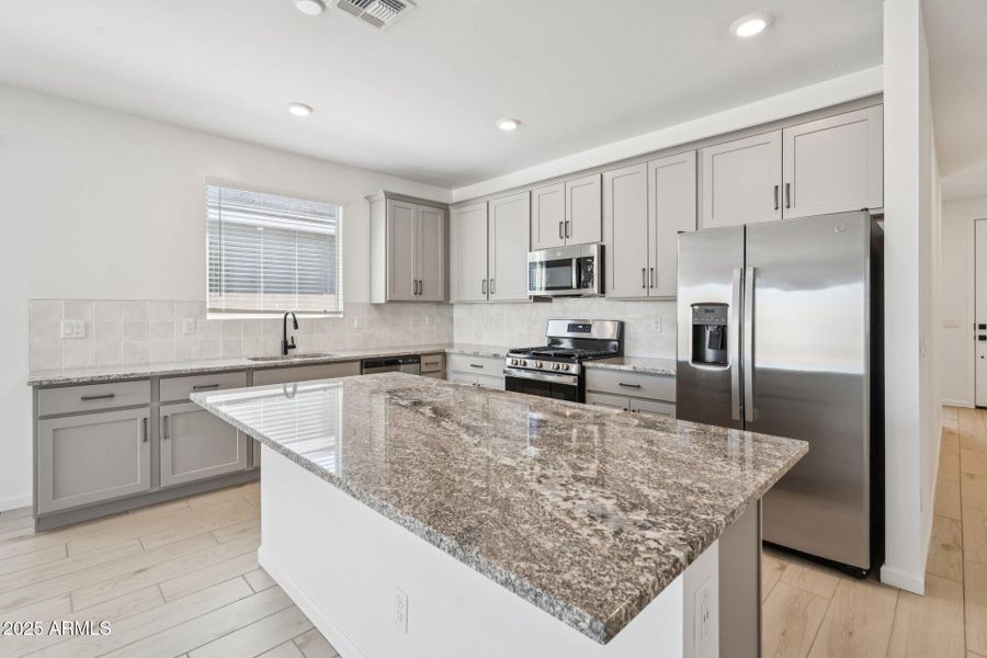 11-web-or-mls-W Bajada Rd-S0410-011 11-web-or-mls-W Bajada Rd-S0410-011