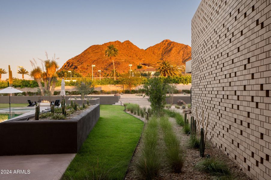 Camelback Mountain views