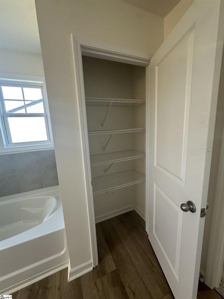 Image 39 of a home in Shiloh Trail.