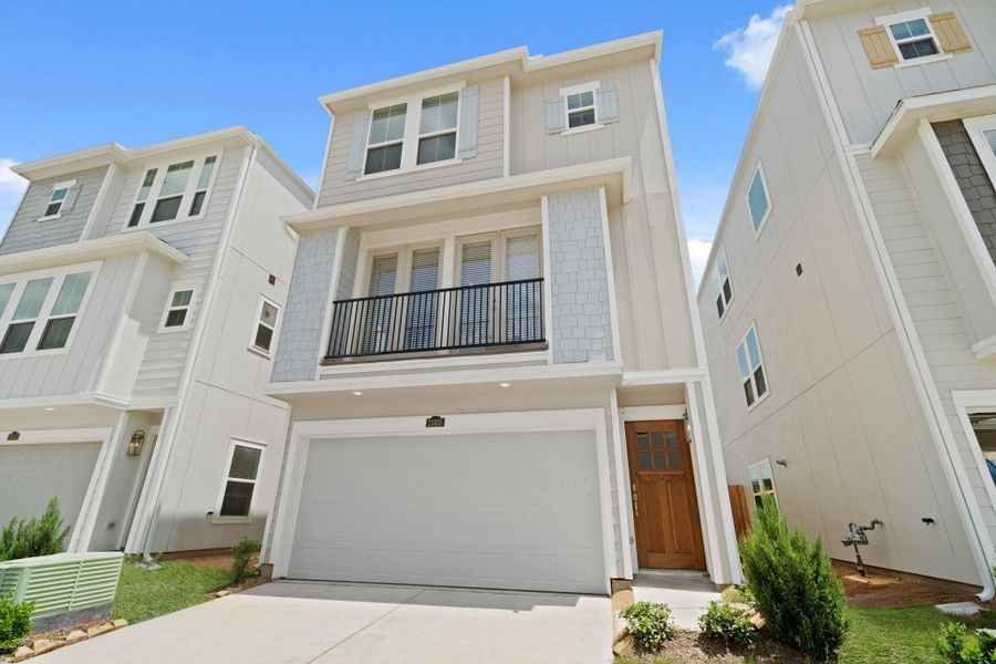 Stunning Radcliffe II home design by K. Hovnanian Homes with elevation F in beautiful Alicante. Stunning Radcliffe II home design by K. Hovnanian Homes with elevation F in beautiful Alicante.