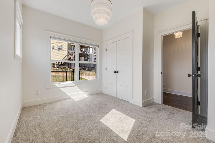 Image 47 of a home in .