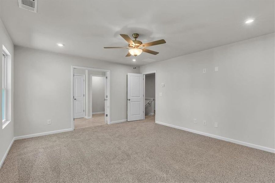 Spacious, unfurnished interior of a new home in Sweetlake Grove, Mableton (Image 24).