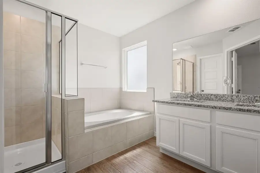 Furnished interior view inside a new home in Sycamore Landing, Fort Worth (Image 6).