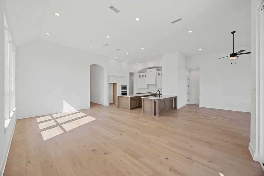 Keeping Room/Dining Room