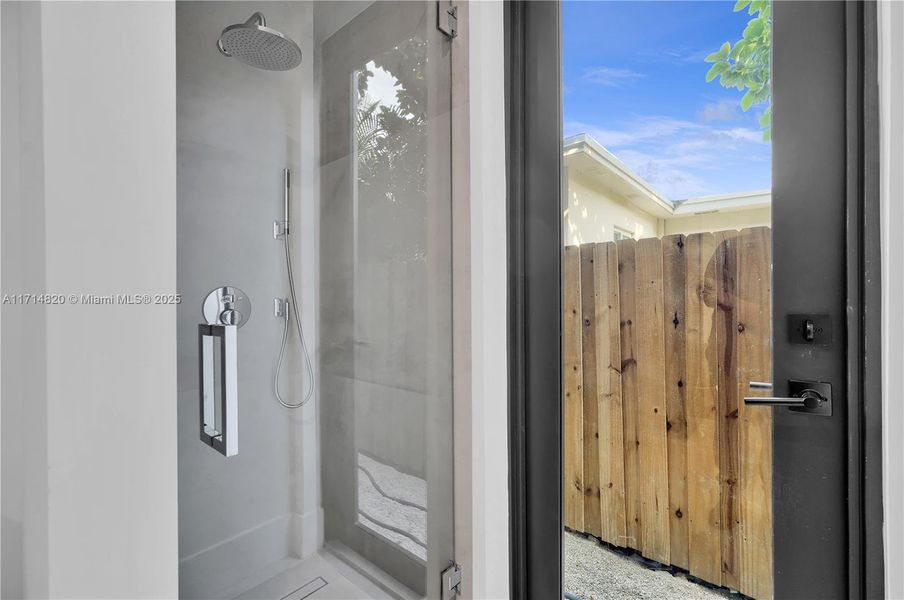 Cabana/Guest Bathroom