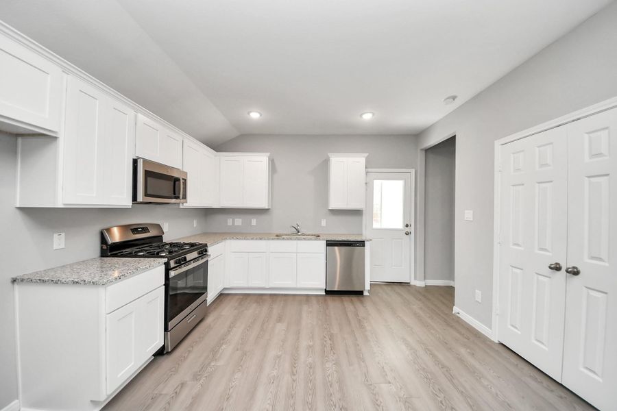 Furnished interior view inside a new home in , Cleveland (Image 7).