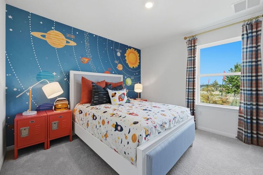 Representative furnished interior of a home built from the Hawk by Taylor Morrison in Longview 40s, Del Valle (Image 18).