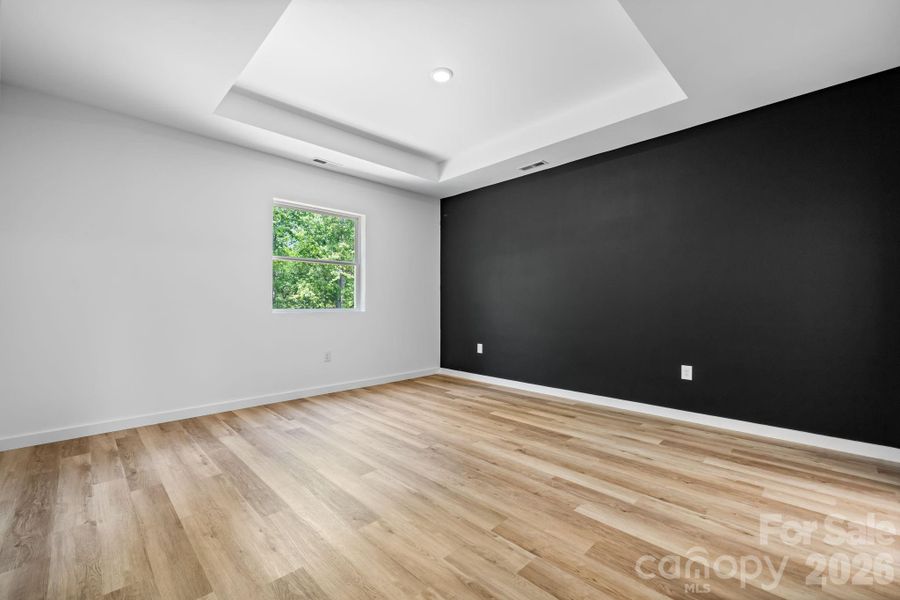 Spacious, unfurnished interior of a new home in , Taylorsville (Image 17).