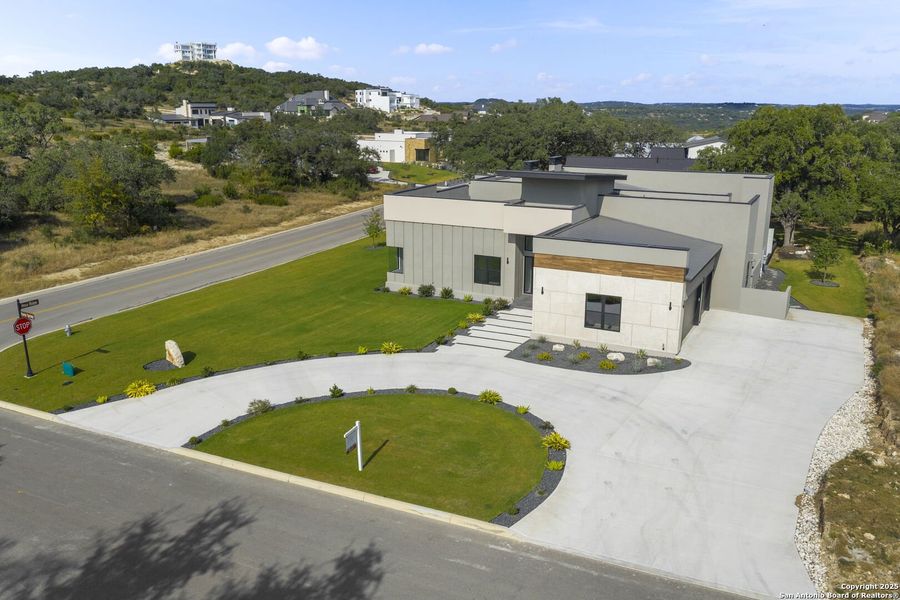 Image 29 of a home in . Image 29 of a home in .