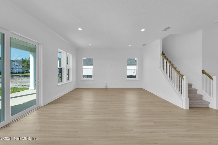 Spacious, unfurnished interior of a new home in Reflections at Nocatee, Ponte Vedra (Image 15).