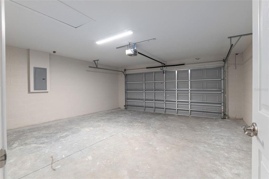 Image 27 of a home in .