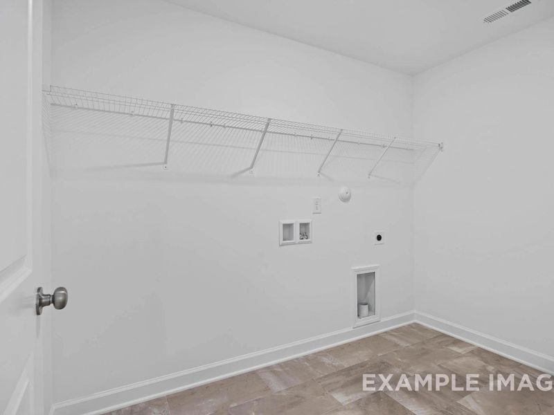 Spacious, unfurnished interior of a new home in Woodland Crossing, Zebulon (Image 25).