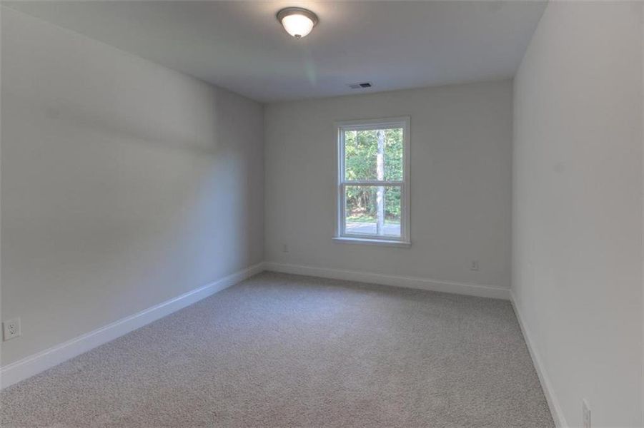 Spacious, unfurnished interior of a new home in , Conyers (Image 16).