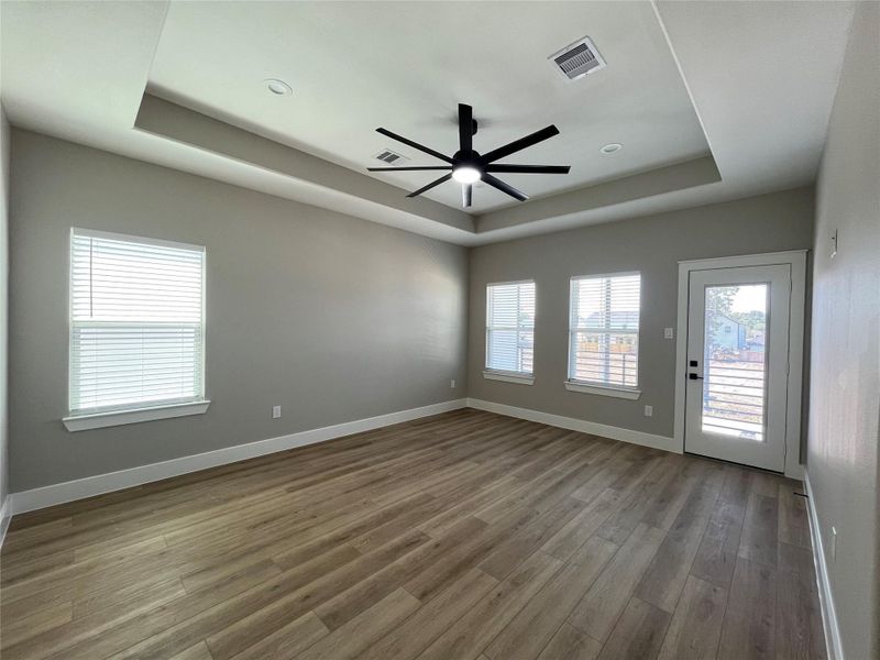 Spacious, unfurnished interior of a new home in , Houston (Image 20). Spacious, unfurnished interior of a new home in , Houston (Image 20).