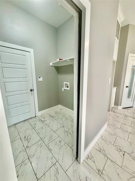 Spacious, unfurnished interior of a new home in , Fort Worth (Image 13). Spacious, unfurnished interior of a new home in , Fort Worth (Image 13).